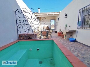Alquiler casa amueblada piscina Pinoso