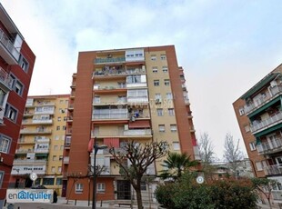 Alquiler piso terraza y ascensor Centro