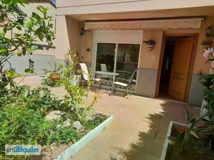 Chalet adosado en Elche de la Sierra, Nuevo Centro, Puerto de Sagunto