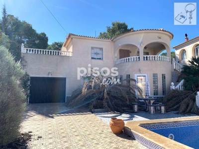 Chalet en venta en Carrer de Dinamarca