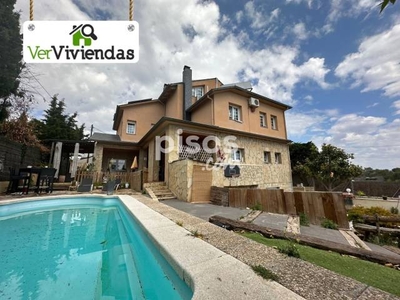 Chalet en venta en VIA del Llobregat