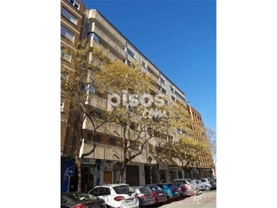 Piso en venta en Calle de Nicolau Primitiu Gómez Serrano, 4