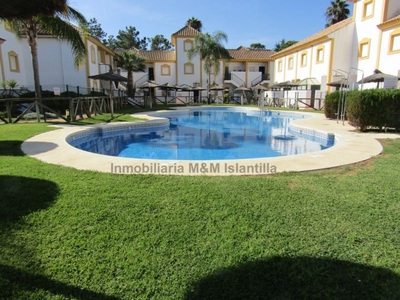 Venta de casa con piscina y terraza en Islantilla (Lepe), Golf Playa IV