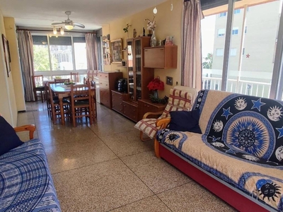 Venta Piso El Campello. Piso de dos habitaciones Segunda planta con terraza