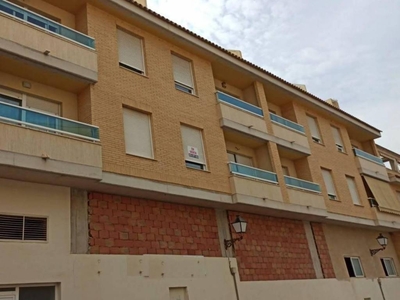 Venta Piso L'Alfàs del Pi. Piso de tres habitaciones en Calle LA FIGUERA. Buen estado primera planta con terraza