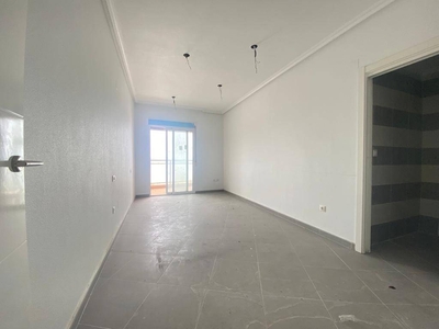 Venta Piso San Miguel de Salinas. Piso de tres habitaciones Con terraza