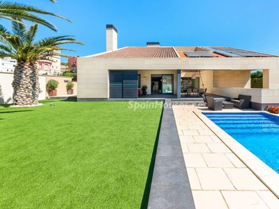 Villa en venta en Garbinet, Alicante