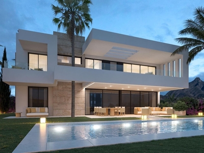 Chalet en venta en Nagüeles Alto, Marbella, Málaga