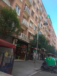 Local en venta en Bilbao de 334 m²