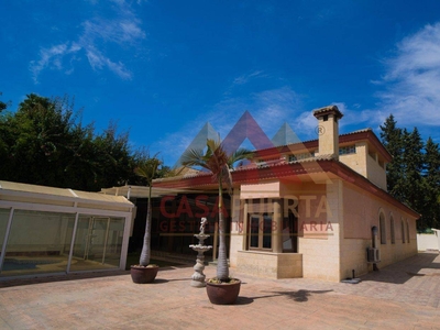 Venta Casa unifamiliar Jerez de la Frontera. Con terraza 325 m²