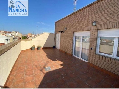 Alquiler Piso Albacete. Piso de dos habitaciones Quinta planta con terraza