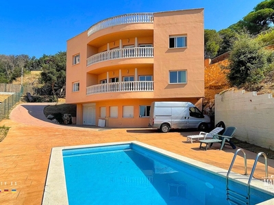 Lloret De Mar villa en venta