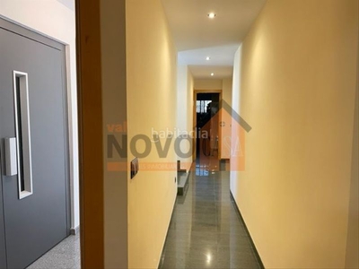 Piso con 3 habitaciones con parking en Silla