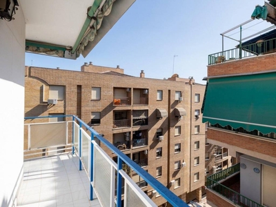 Venta Piso Granada. Piso de dos habitaciones Sexta planta con terraza