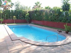 Venta Casa unifamiliar San Roque. Con terraza 280 m²