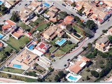 Venta Chalet en Pez Espada 142 Algeciras. Muy buen estado plaza de aparcamiento 600 m²