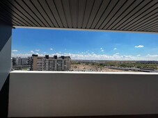 Alquiler piso precioso atico en Cortes-Huertas Madrid