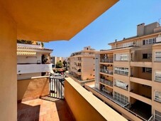 Piso en venta en Port d'Alcúdia - Platja d'Alcúdia de 2 habitaciones con terraza y aire acondicionado
