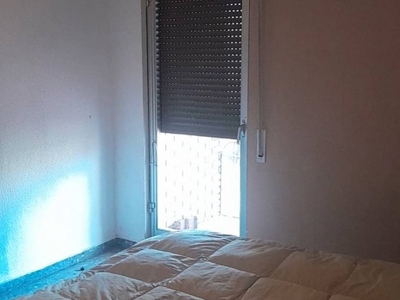 Alquiler Piso Córdoba. Piso de cuatro habitaciones Buen estado con terraza calefacción individual