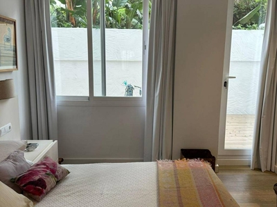 Alquiler Piso Marbella. Piso de cuatro habitaciones Planta baja con terraza