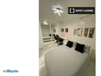 Apartamento de 1 dormitorio en alquiler en Madrid