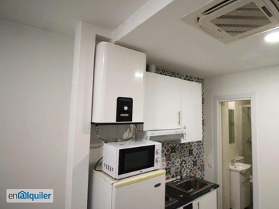 Apartamento de 2 dormitorios en alquiler en Madrid