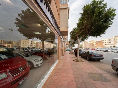 Local comercial Huercal De Almeria 36 Almería Ref. 94013429 - Indomio.es