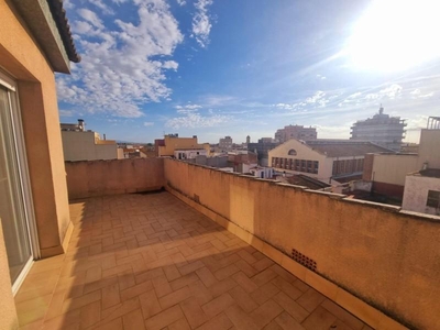Piso ático en venta en Sant Josep-Mercat, Amposta