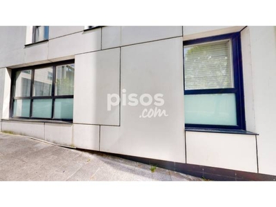 Piso en venta en Avenida de Syra Alonso, 4