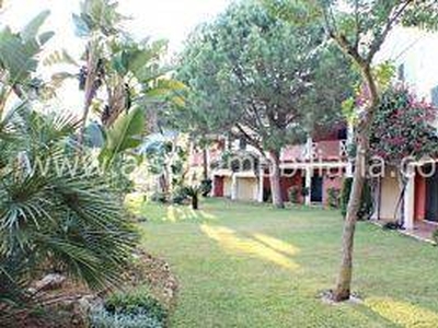 Venta Piso en Paseo Barranco del Moro. Lepe. Muy buen estado planta baja plaza de aparcamiento