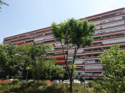Venta Piso Madrid. Piso de tres habitaciones Entreplanta con terraza calefacción individual