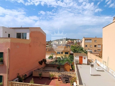 Venta Piso Palma de Mallorca. A reformar primera planta con terraza