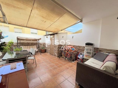 Casa adosada en venta en Estepona