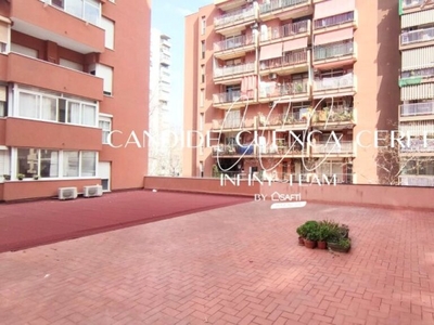Piso 83 m2 en Sant Marti, 2 hab dobles y terraza 110 m2