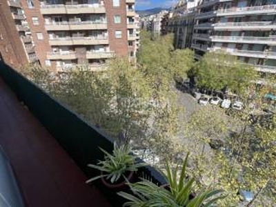 Piso de cuatro habitaciones 95 m², L'Antiga Esquerra de l'Eixample, Barcelona