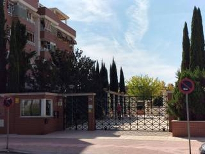 Piso de tres habitaciones Avenida Gustavo Adolfo Bécquer 25, Espartales, Alcalá de Henares