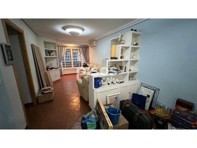 Piso en venta en Ctra. de Carmona-Miraflores