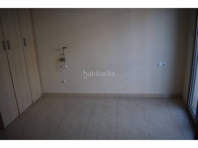 Alquiler piso magnífic dúplex semi-nou amb plaça d´aparcament per vendre en Garriga (La)