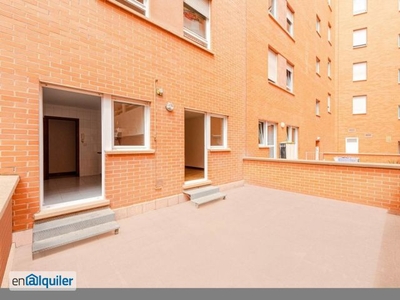 Alquiler piso terraza y ascensor Pamplona / Iruña