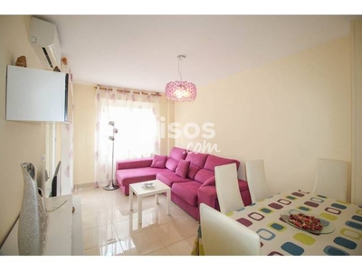 Apartamento en alquiler en Avinguda del Faro, 88, cerca de Calle de Antonio Bosque en Platja de La Conxa por 425 €/mes