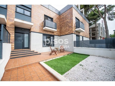 Casa unifamiliar en venta en Calle Enrique Andreu Romé en Parc Central por 399.900 €