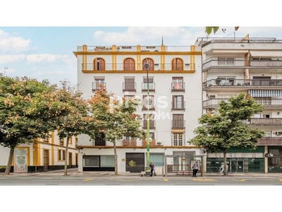 Piso en venta en Avenida de Menéndez Pelayo, cerca de Puerta de la Carne