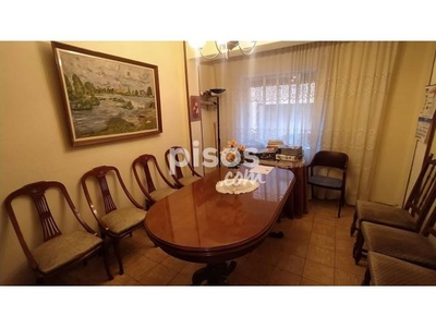 Piso en venta en Salesas-Glorieta-Chinchibarra-Capuchinos