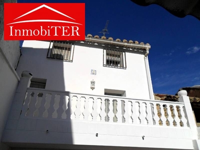 Venta de casa con terraza en Villaspesa (Teruel), Caudé