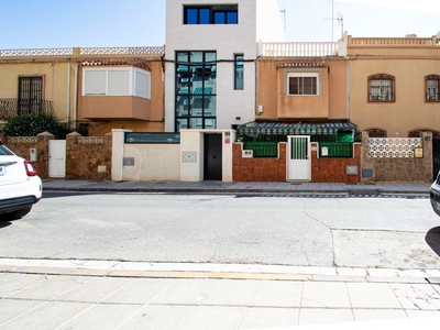 Venta de casa en Ciudad Jardín, Tagarete, Zapillo (Almería), Ciudad jardin