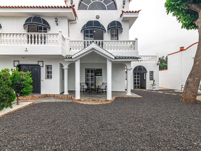 La Orotava villa en venta