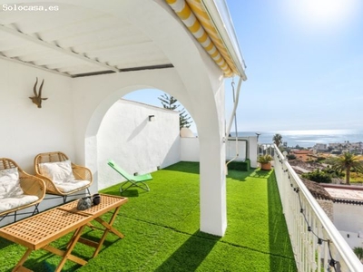 Acogedora casa adosada con preciosas vistas al mar en Torreblanca