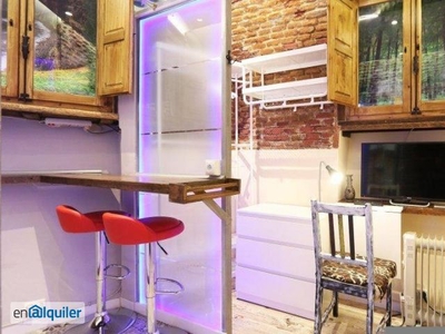 Apartamento con encanto en alquiler en Malasaña