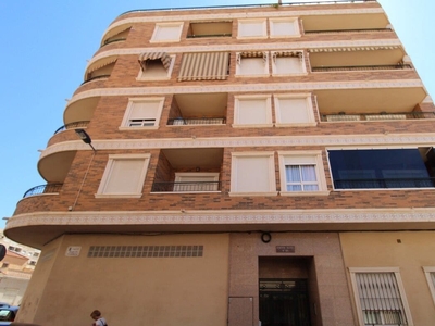 Apartamento en venta en El Molino, Torrevieja, Alicante