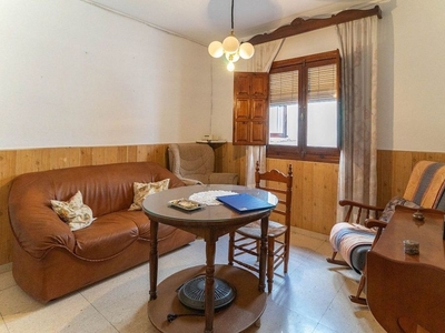 Piso en venta en Alhaurín el Grande de 2 habitaciones con terraza